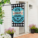 It's Treat O'Clock Burlap Flag House